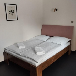 Pod Domem, Grodzisk Mazowiecki